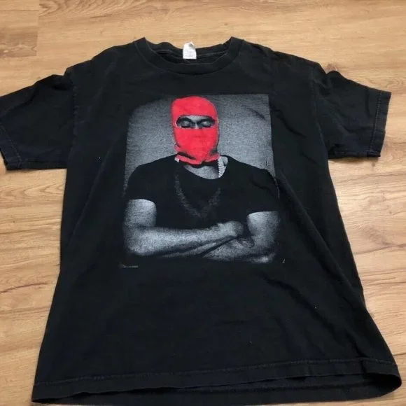 YEEZUS Tour 2013 Shirt Size L Black Red Ski Mask Kanye West Concert Yeezy  Mens
